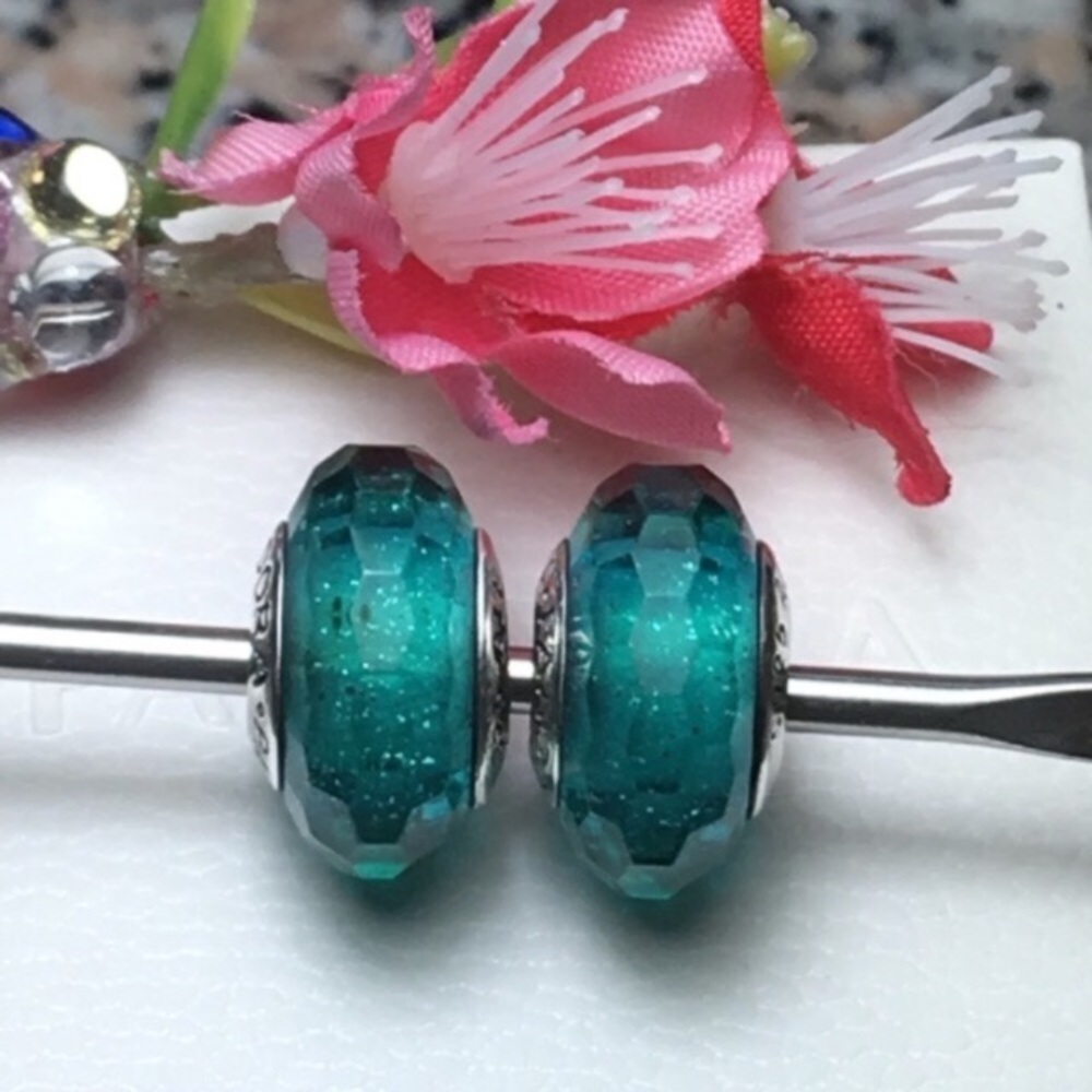 Pandora charms turquoise shimmer.